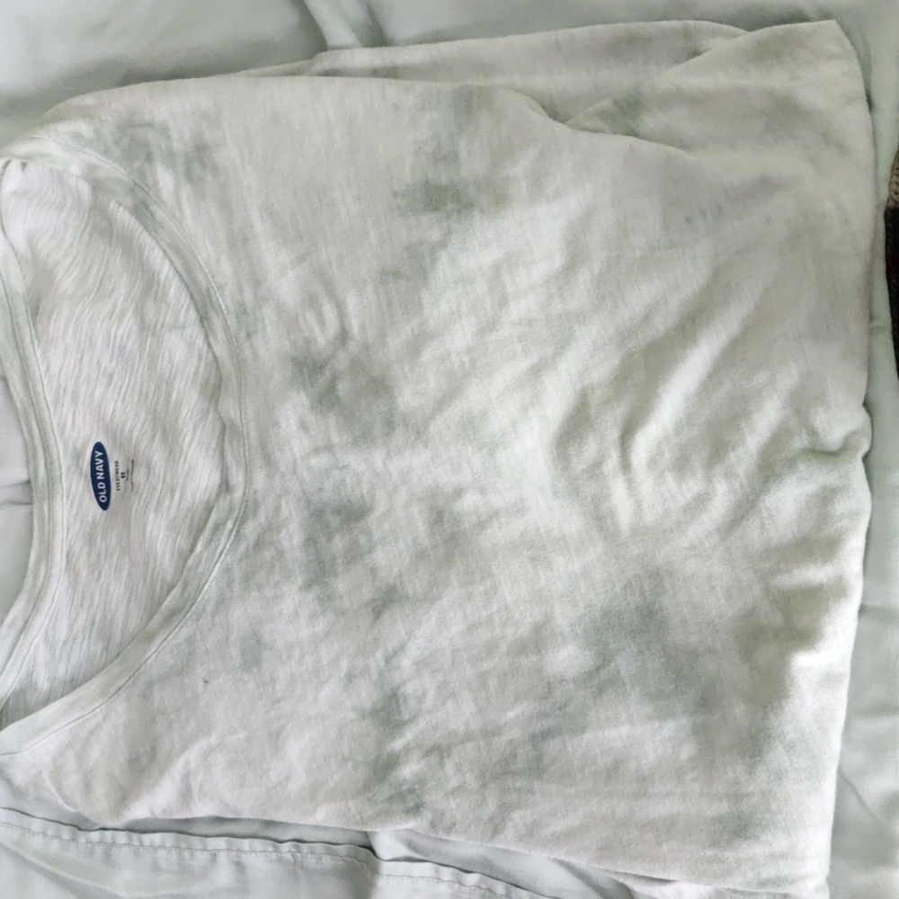 Old Navy tye dye Tshirt